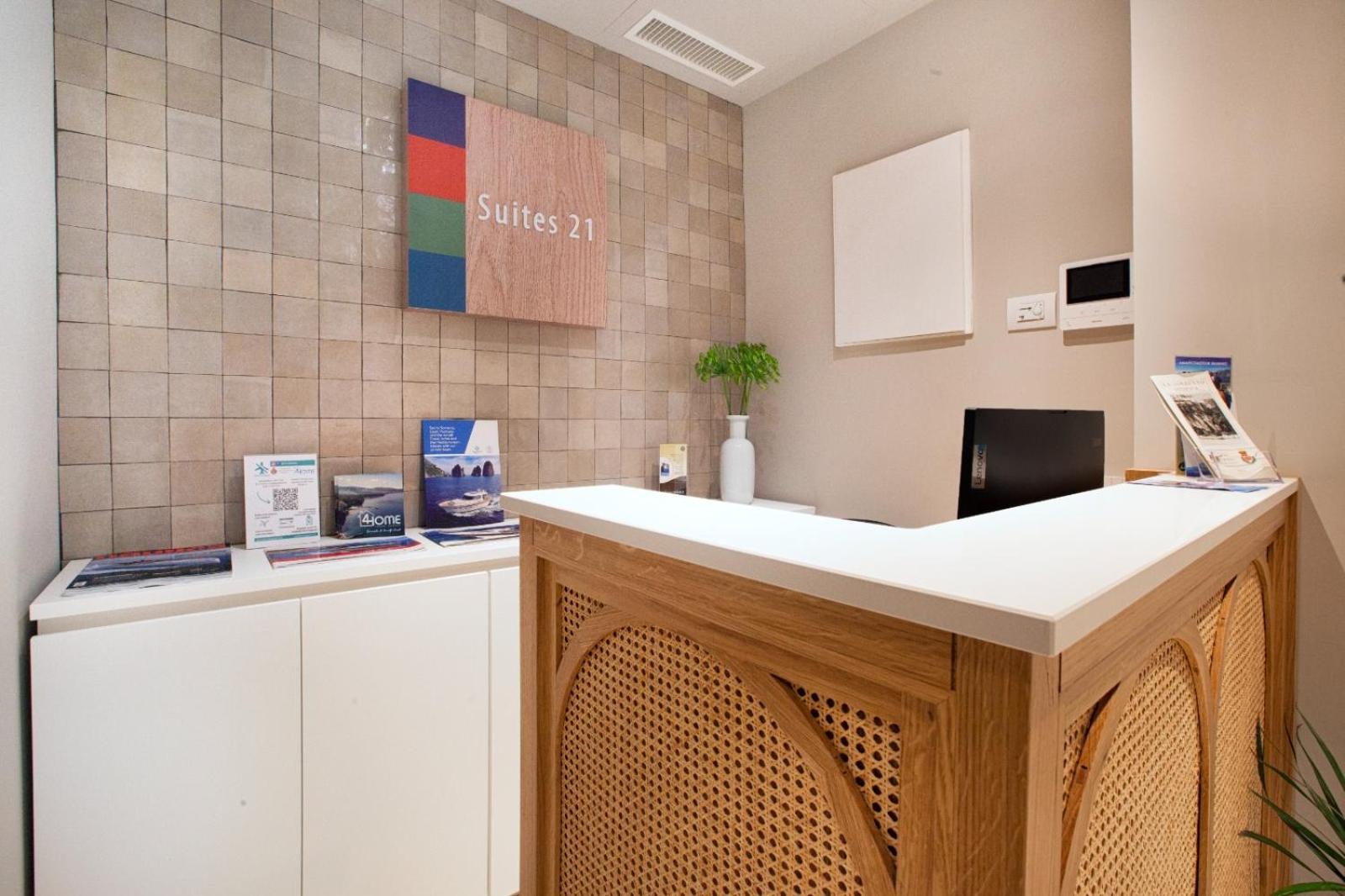 Estate4Home - Suites 21 Sorrento Ngoại thất bức ảnh