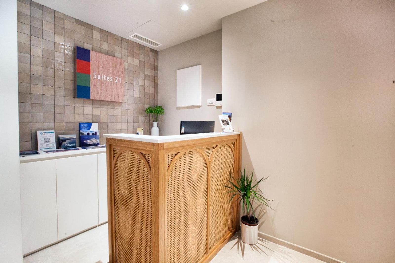 Estate4Home - Suites 21 Sorrento Ngoại thất bức ảnh